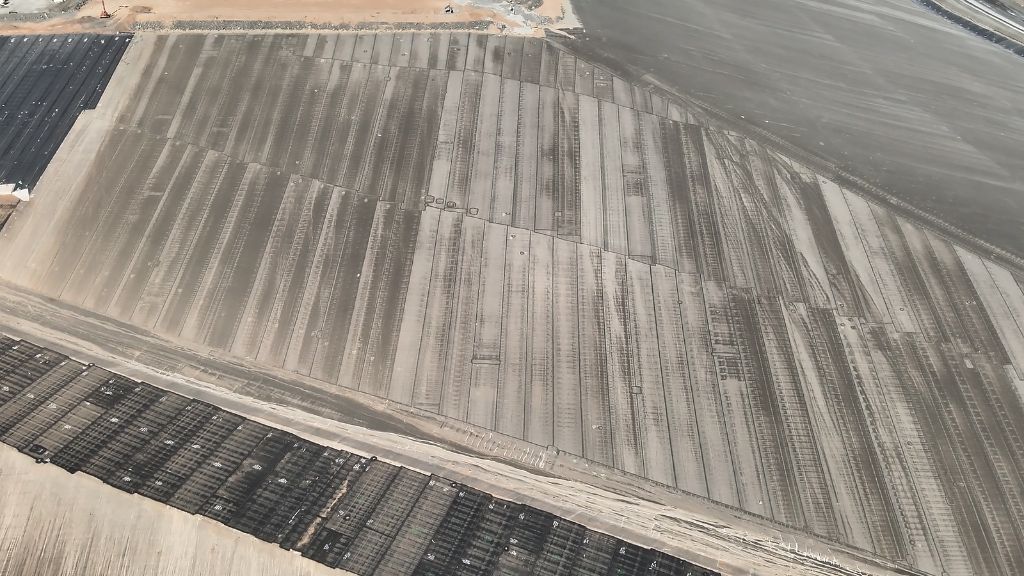 6384546751112 McArthur River Mine waste rock pile Sept 2025